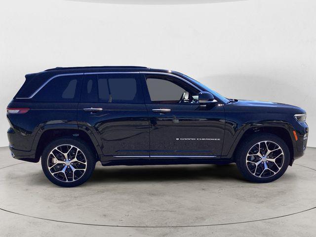 new 2025 Jeep Grand Cherokee car, priced at $65,446