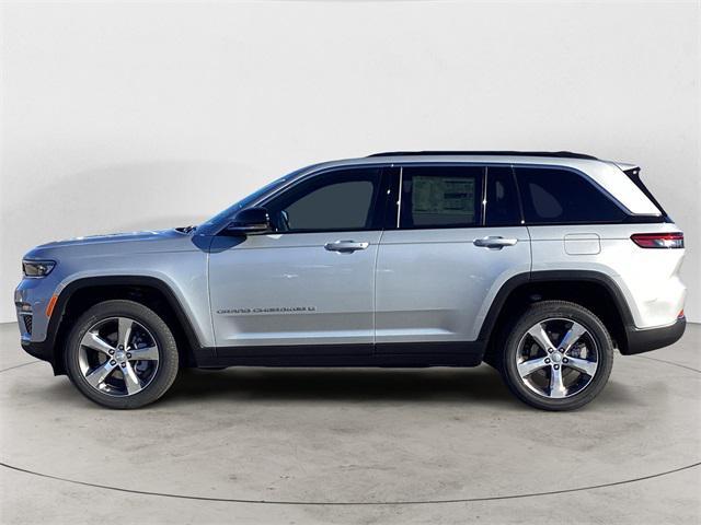 new 2025 Jeep Grand Cherokee car, priced at $53,796