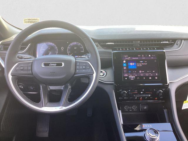 new 2025 Jeep Grand Cherokee car, priced at $42,671