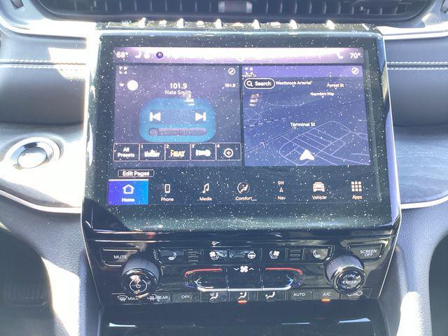 used 2024 Jeep Grand Cherokee L car, priced at $39,991