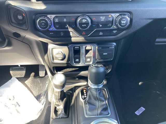 new 2025 Jeep Wrangler car, priced at $41,655