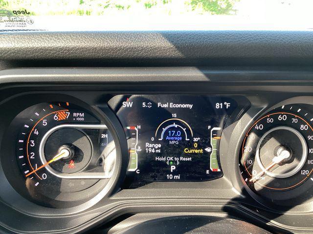 new 2025 Jeep Wrangler car, priced at $41,655
