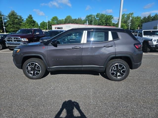 new 2024 Jeep Compass car, priced at $38,060