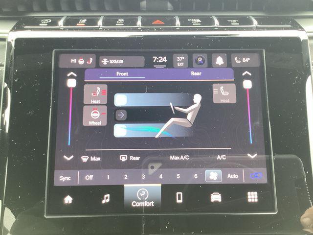 new 2025 Jeep Grand Cherokee L car, priced at $42,653