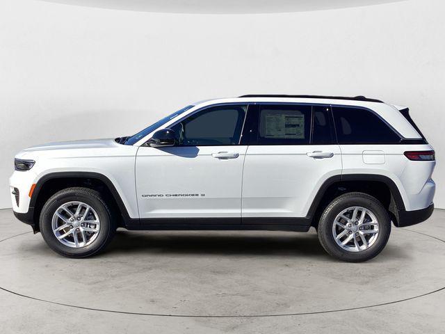 new 2025 Jeep Grand Cherokee car, priced at $35,785