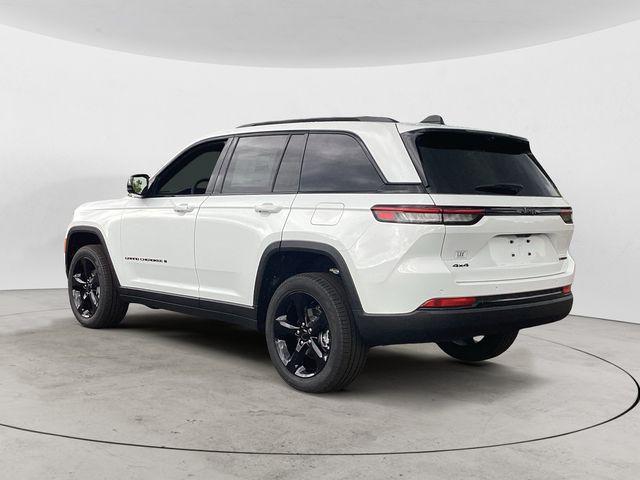 new 2025 Jeep Grand Cherokee car, priced at $51,252