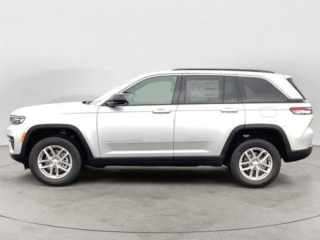 new 2025 Jeep Grand Cherokee car, priced at $39,572