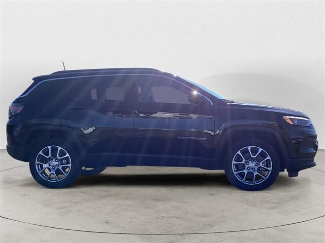 new 2024 Jeep Compass car, priced at $37,035