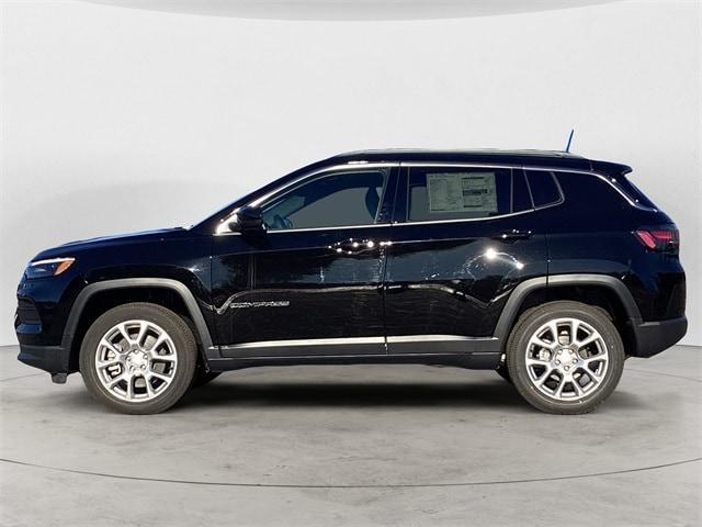 new 2024 Jeep Compass car, priced at $37,035