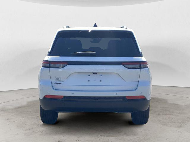 new 2025 Jeep Grand Cherokee car, priced at $42,695