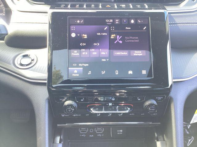 new 2025 Jeep Grand Cherokee car, priced at $37,259