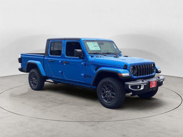 new 2025 Jeep Gladiator car, priced at $48,546