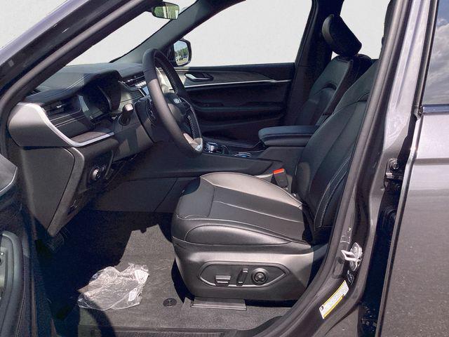 new 2025 Jeep Grand Cherokee L car, priced at $47,834