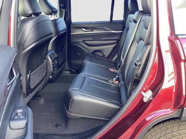 new 2025 Jeep Grand Cherokee car, priced at $44,434