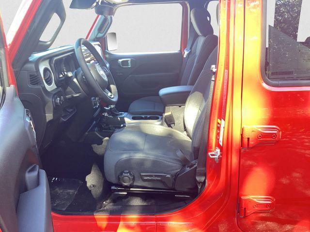 new 2025 Jeep Wrangler car, priced at $45,828
