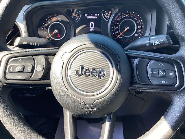 new 2025 Jeep Wrangler car, priced at $39,202
