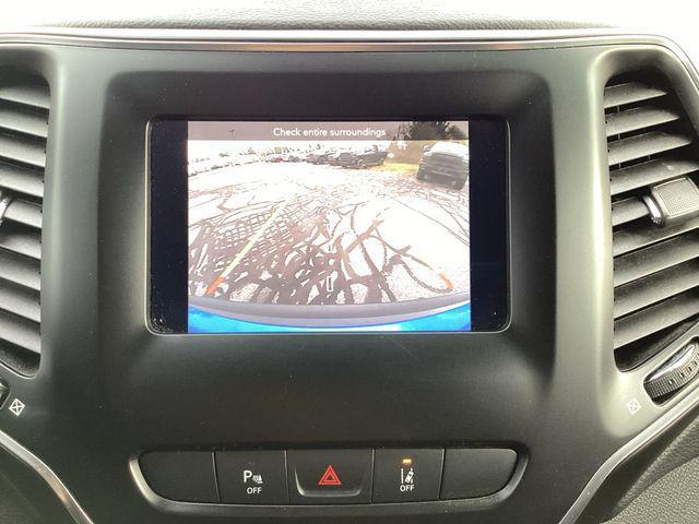 used 2021 Jeep Cherokee car, priced at $20,991