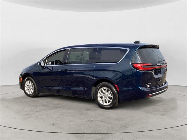 new 2024 Chrysler Pacifica car, priced at $41,190