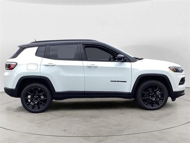 new 2024 Jeep Compass car, priced at $27,626