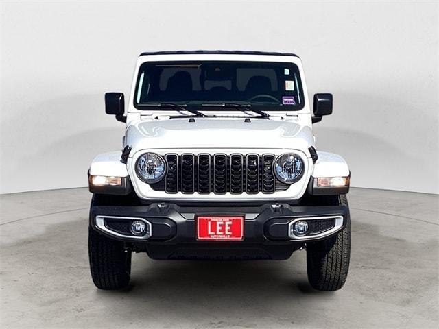 new 2024 Jeep Gladiator car, priced at $44,208