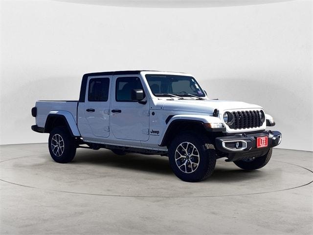 new 2024 Jeep Gladiator car, priced at $44,208