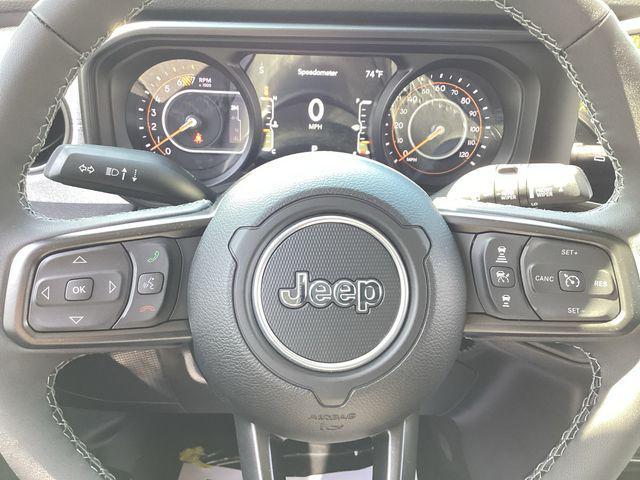 new 2025 Jeep Wrangler car, priced at $47,246
