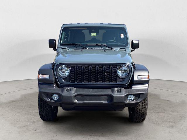 new 2025 Jeep Wrangler car, priced at $47,246