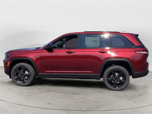 new 2024 Jeep Grand Cherokee car, priced at $45,670