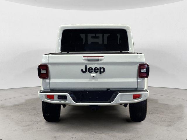 used 2022 Jeep Gladiator car, priced at $38,991