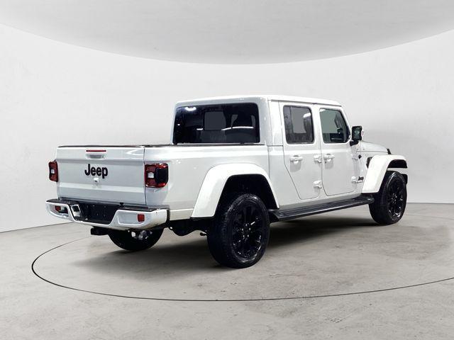 used 2022 Jeep Gladiator car, priced at $38,991