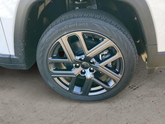 new 2026 Jeep Compass car, priced at $34,525