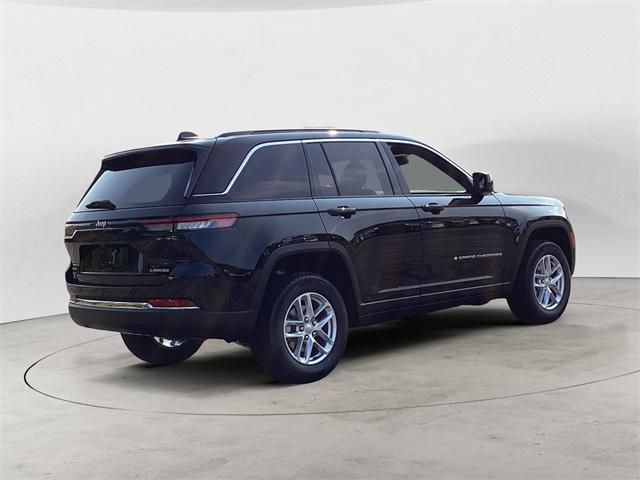 new 2024 Jeep Grand Cherokee car, priced at $40,664