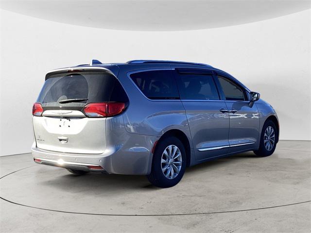 used 2018 Chrysler Pacifica car, priced at $15,991