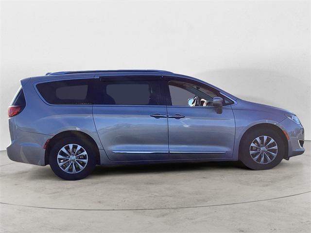 used 2018 Chrysler Pacifica car, priced at $15,991