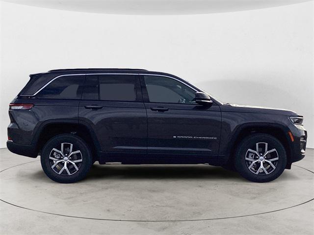 new 2025 Jeep Grand Cherokee car, priced at $46,306