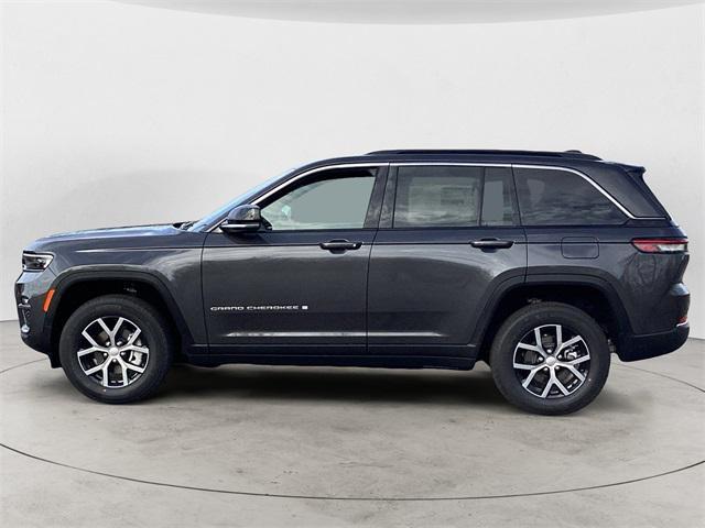 new 2025 Jeep Grand Cherokee car, priced at $46,306