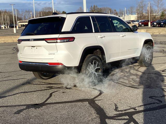 new 2025 Jeep Grand Cherokee car, priced at $46,666