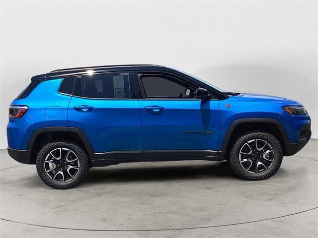 new 2024 Jeep Compass car, priced at $31,660