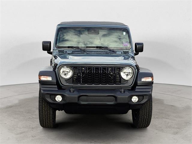 new 2025 Jeep Wrangler car, priced at $44,815