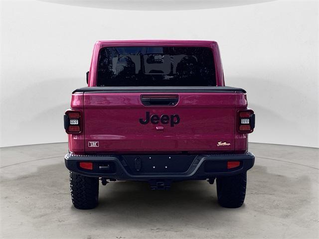 new 2024 Jeep Gladiator car, priced at $53,661