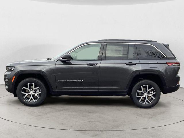 new 2025 Jeep Grand Cherokee car, priced at $46,306