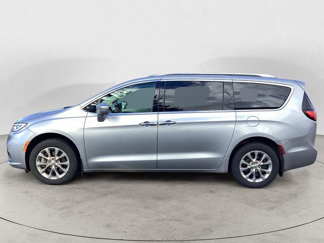 used 2021 Chrysler Pacifica car