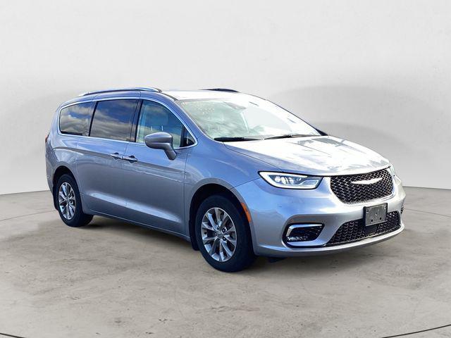 used 2021 Chrysler Pacifica car