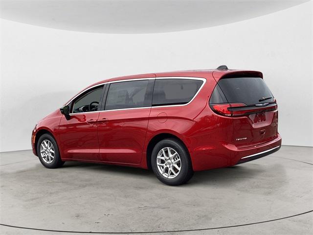 new 2024 Chrysler Pacifica car, priced at $41,190