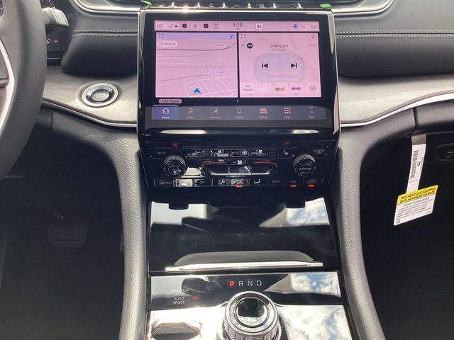 new 2025 Jeep Grand Cherokee car, priced at $47,023