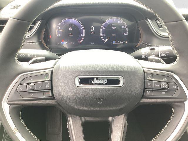 new 2025 Jeep Grand Cherokee car, priced at $47,023