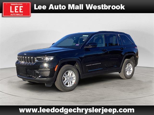 new 2025 Jeep Grand Cherokee car, priced at $38,290