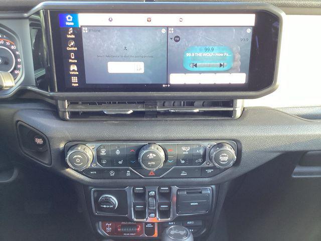 new 2026 Jeep Wrangler car, priced at $53,175