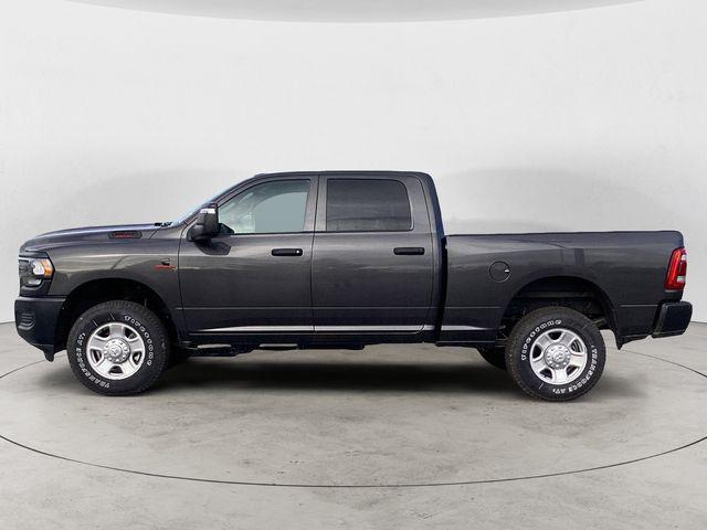 new 2024 Ram 3500 car, priced at $61,601