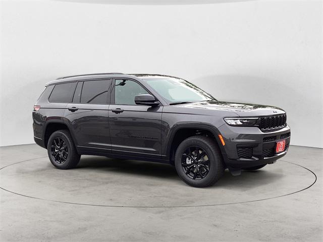 new 2024 Jeep Grand Cherokee L car, priced at $45,275